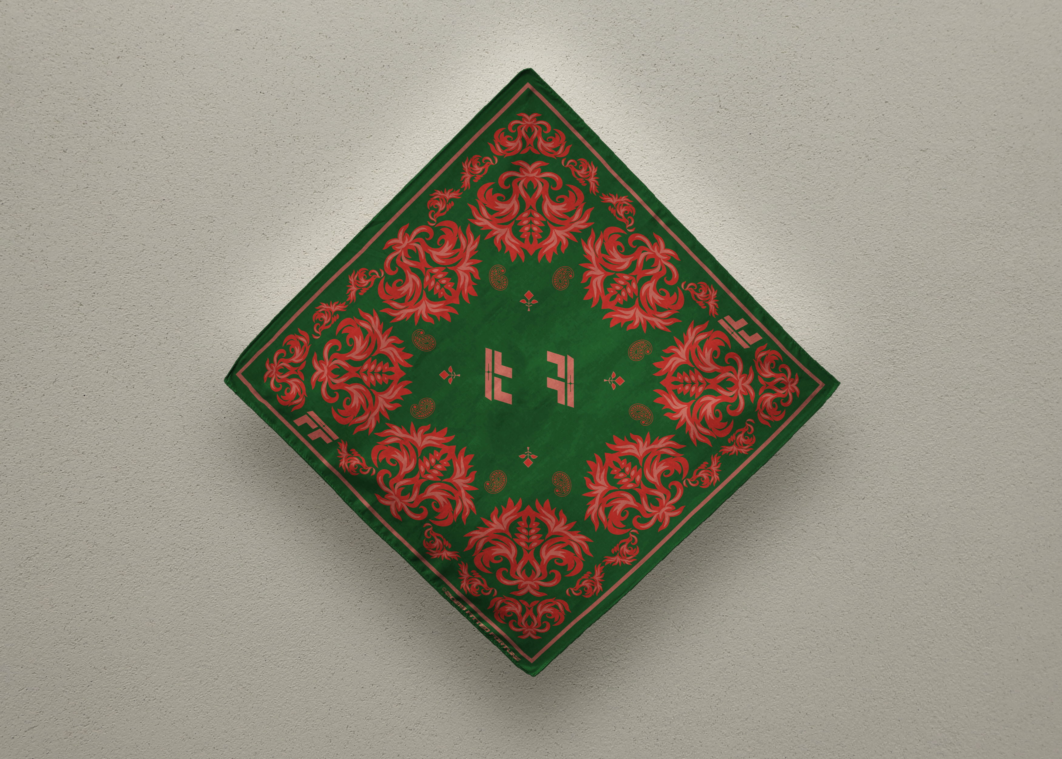 Leila [Bandana]